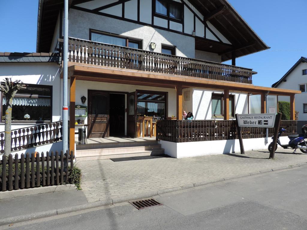 Отель Gasthaus Weber Wiesemscheid Экстерьер фото